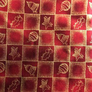 🛒$7 Quilt Cotton Fabric Material 1 1/2 yard Christmas Red Gilded Stars Ivy 3777